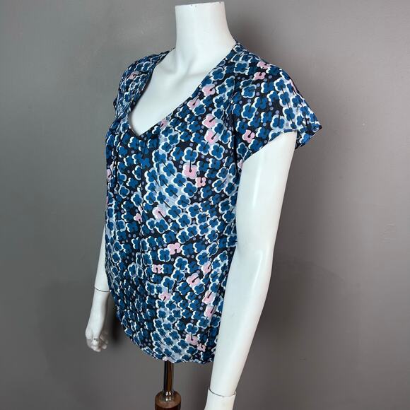Boden top blouse size 6 blue flutter sleeve floral office - Picture 2 of 7
